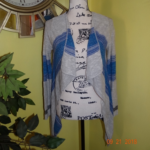 Xhilaration Sweaters - Xhilaration Gray Blue Open Cardigan